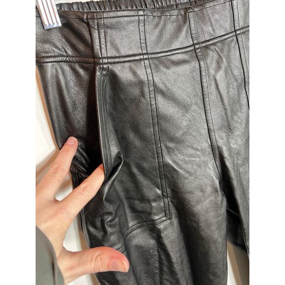 Spanx Black Noir Leather Like Jogger Pants Medium 8 / 10 Capsule Spring Vegan - Picture 6 of 14